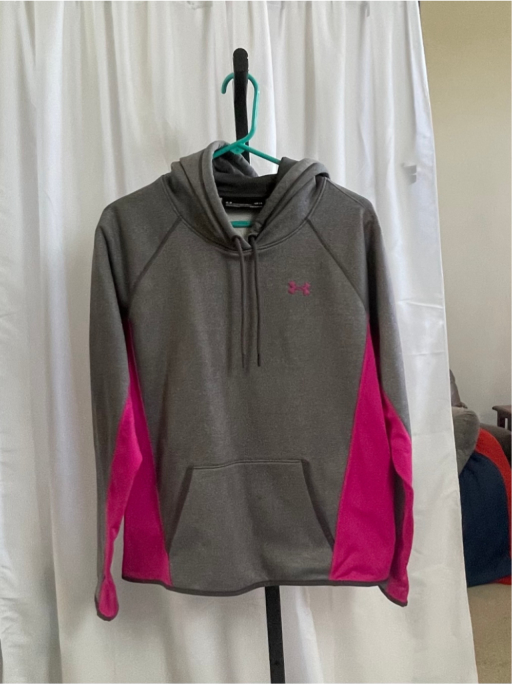 Women's Under Armour ColdGear Hoodie Size L Grey and Pink